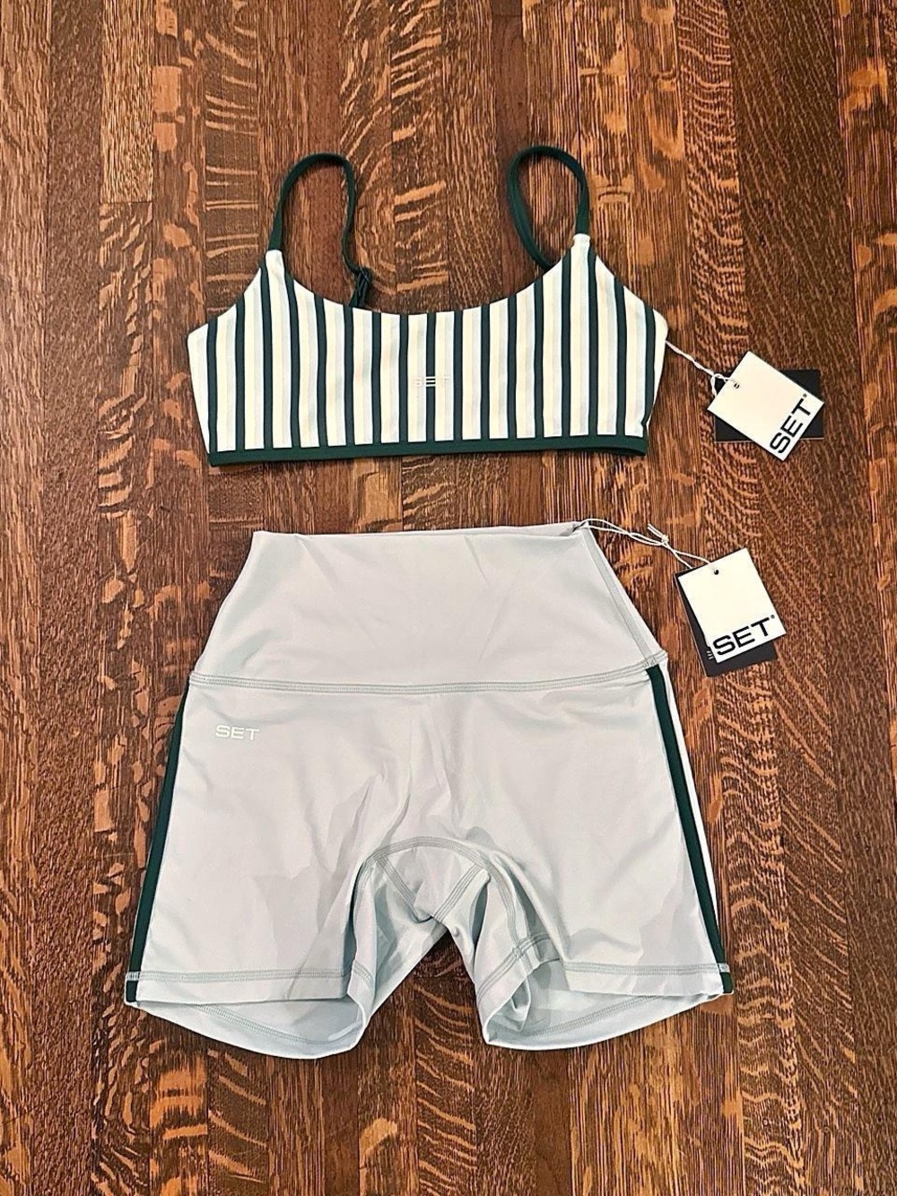 SET Active Bra and Shorts in Ibiza
